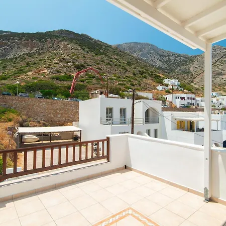 Semesterbostad Aggeliki's House Kamarai